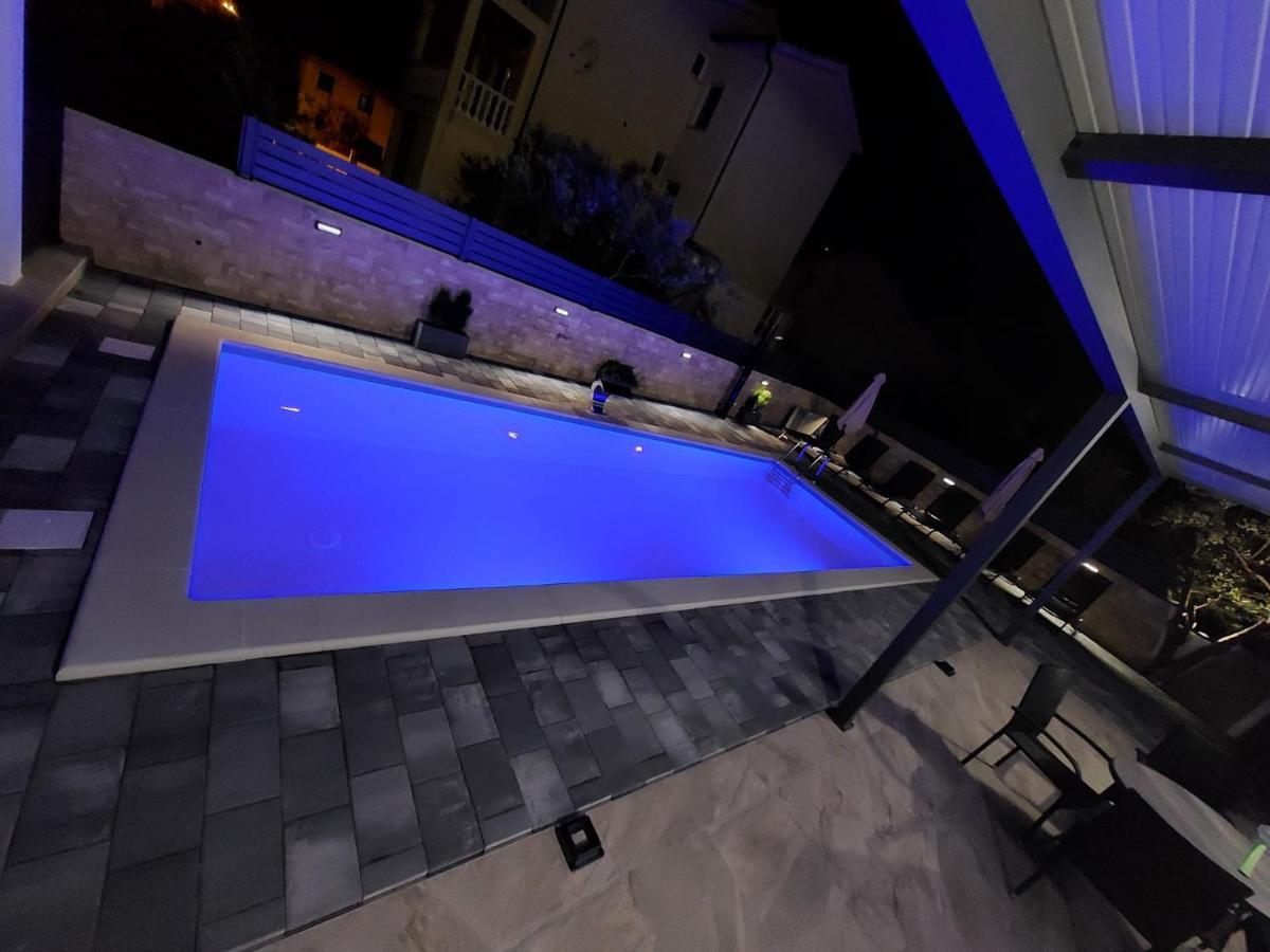 Apartmani Tropical Водице Экстерьер фото
