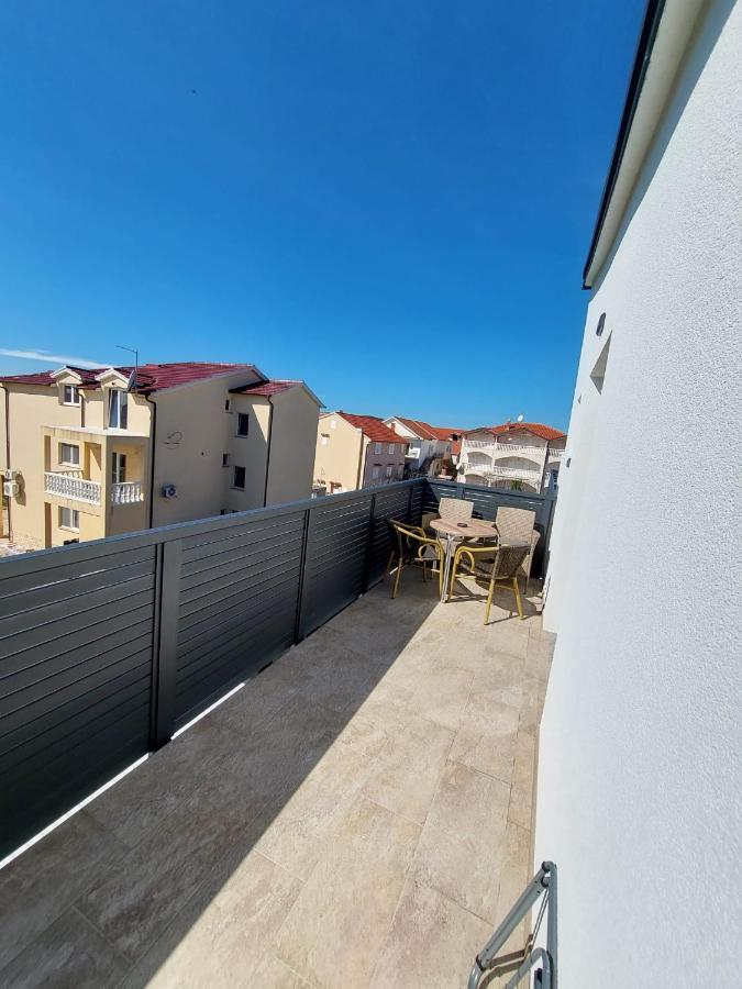 Apartmani Tropical Водице Экстерьер фото
